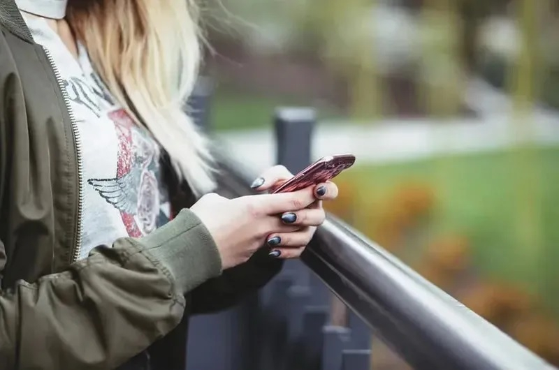 A moszkvaiak elveszítik a mobilinternet és az SMS hozzáférését a május ünnepek alatt