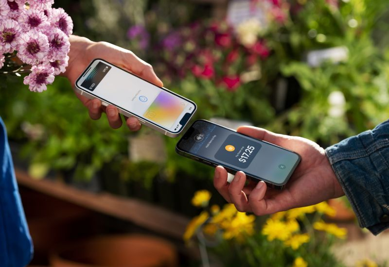 Az Apple lehetővé teszi az iPhone számára, hogy automatikusan megosztja a teljes számlát egy étteremben, felismerve a bizonylat fényképét.