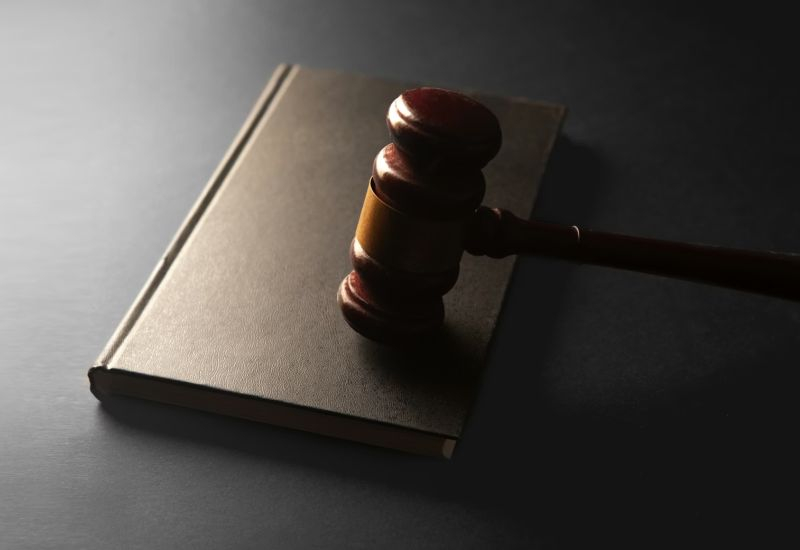 A szövetségi legfelsőbb bíróság az Egyesült Államokban kimondta, hogy a mesterséges intelligenciával létrehozott művészi alkotások nem védhetők szerzői joggal