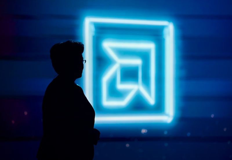 Az AMD elérte a rekordpiaci értékét 454 milliárd dollárral, majdhogy az Intellt közel egyharmadával meghaladva.