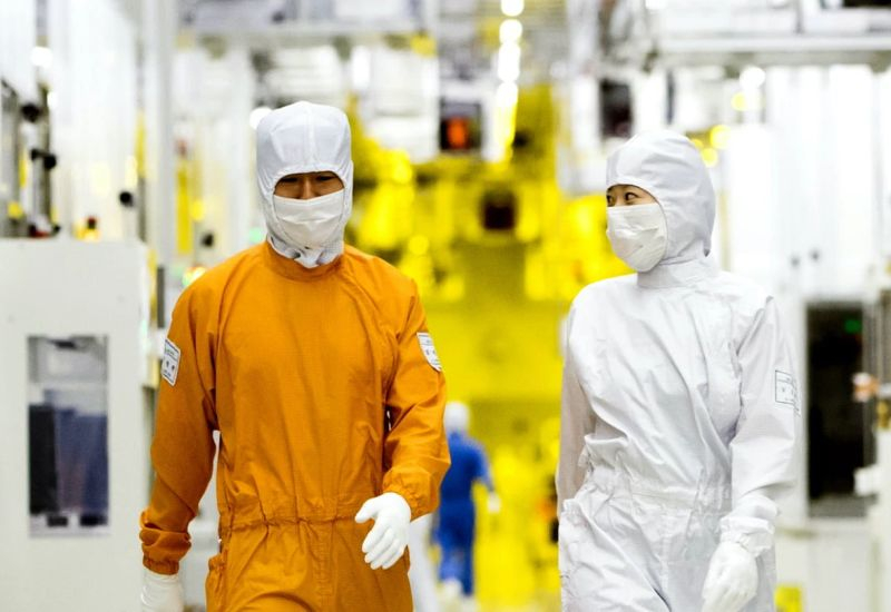 A Samsung chipgyártók elveszítették a bónuszokat akár 428 000 dollárig, és a kollégák érezték az alulfizetést.