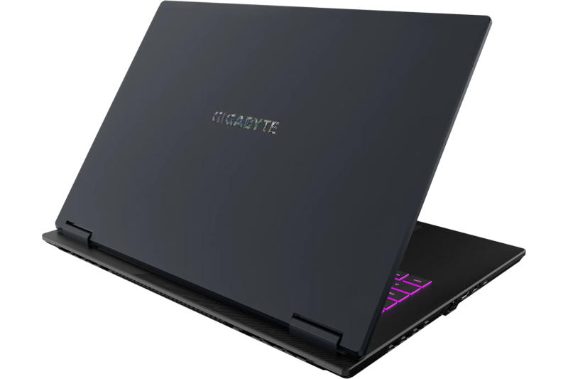 A Gigabyte megkezdte az új játékos notebookot, az A18 Pro-t, egy GeForce RTX 5080 kártyával, amelyet mind a játékhoz, mind az mesterséges intelligencia feladatokhoz terveztek.