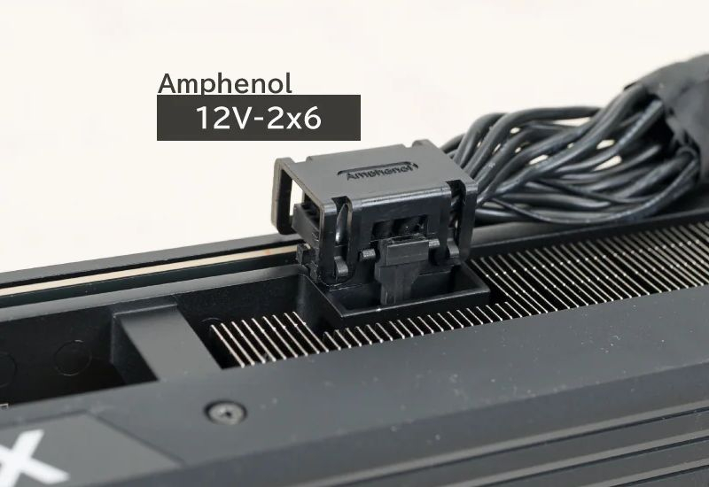 A Dell rögzítette a vitatott 16-kontaktú tápcsatlakozót a videokártyákhoz, hogy megakadályozza azok olvadását