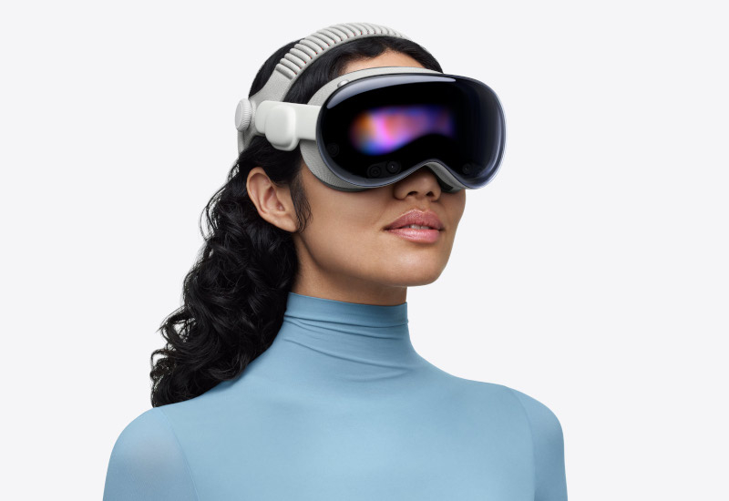 Az Apple elhalasztotta a következő Vision Pro kiadását 2028-ig, és a fókuszt a okosórákra és az AI-alapú eszközökre helyezte.