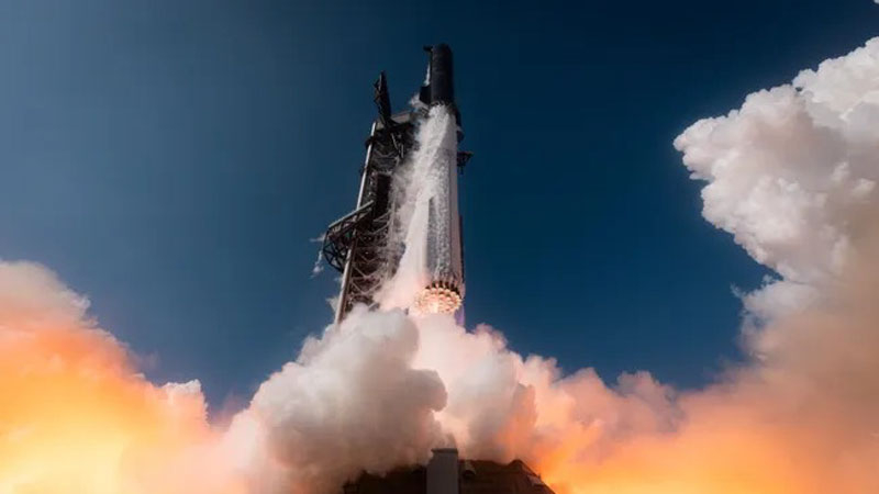 Az első Starship V3 repülés megerősítette a frissített mégrakéta megbízhatóságát, annak ellenére, hogy később robbanás következett be