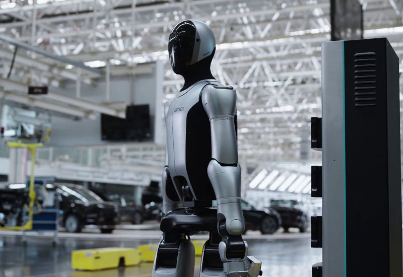 Kína felgyorsítja a robotok bevezetését: az ipari gépek gyártása egy év alatt 31 %-kal nőtt