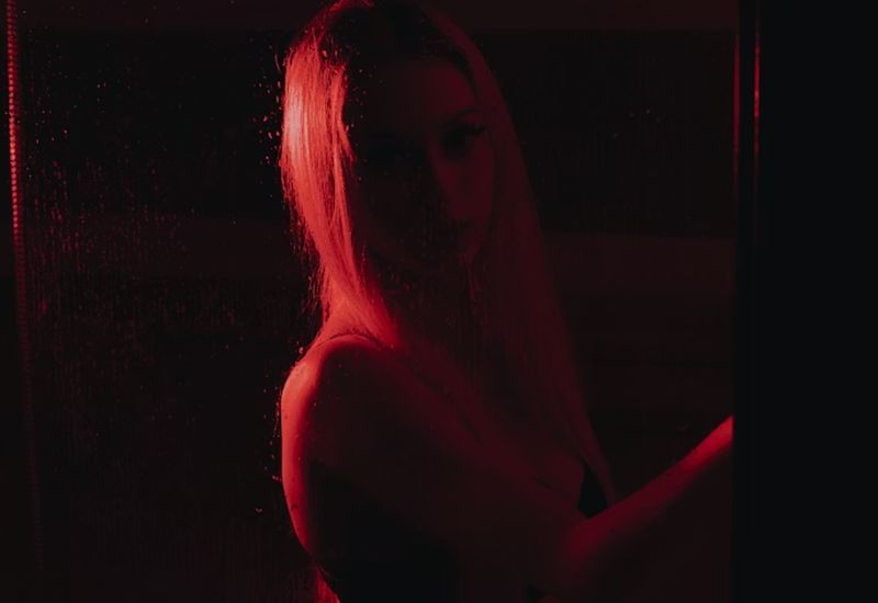 Az OpenAI elhalasztotta a felnőtt tartalom létrehozását a ChatGPT-ben, és a felnőtt AI-bot projektet „a hosszú távra” helyezte.