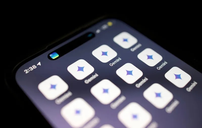 A Google bevezetni fogja a Gemini-ben egy funkciót, amely lehetővé teszi a beszélgetések importálását a ChatGPT-ből és más AI-csatorna-robotokból