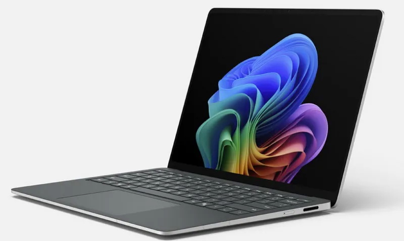 A Microsoft növelte a Surface táblagépek és laptopok összes árát, néha akár 500 dollárig, az árukészlet hiányának köszönhetően