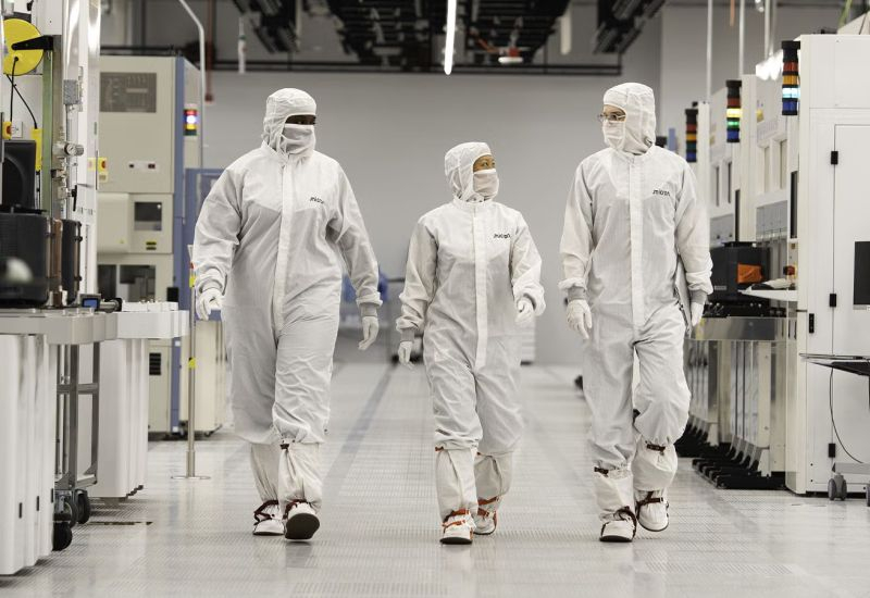 Lehet még több évbe telik, mire a memóriáról szóló árak csökkennek – figyelmeztetnek a piac szakértői