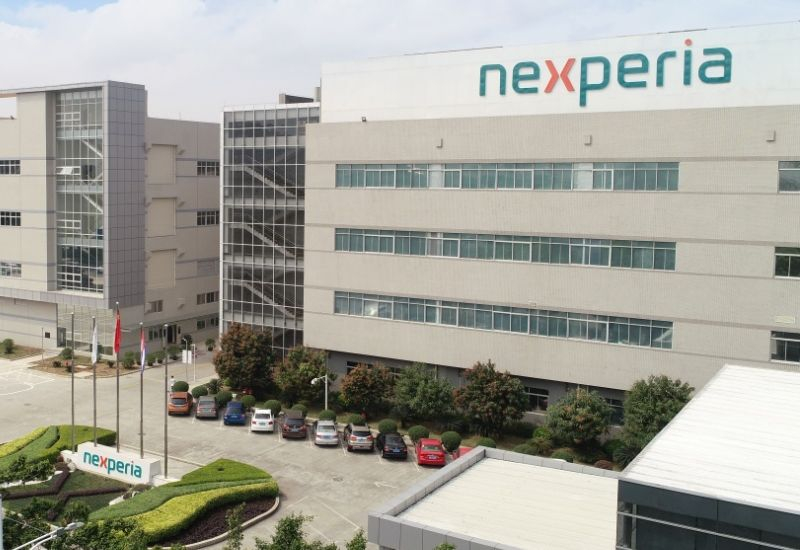 A Wingtech Kínából kéri, hogy a Nexperia fizessen 1,18 milliárd dollárt a bíróságon.