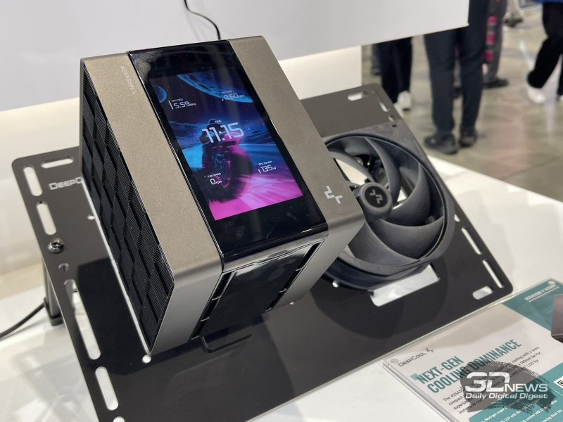A DeepCool bemutatja a Computex 2026-án: vezeték nélküli ventilátorok, beépített kijelzőkkel ellátott hűtők és akár 3200 W teljesítményű tápegységek.